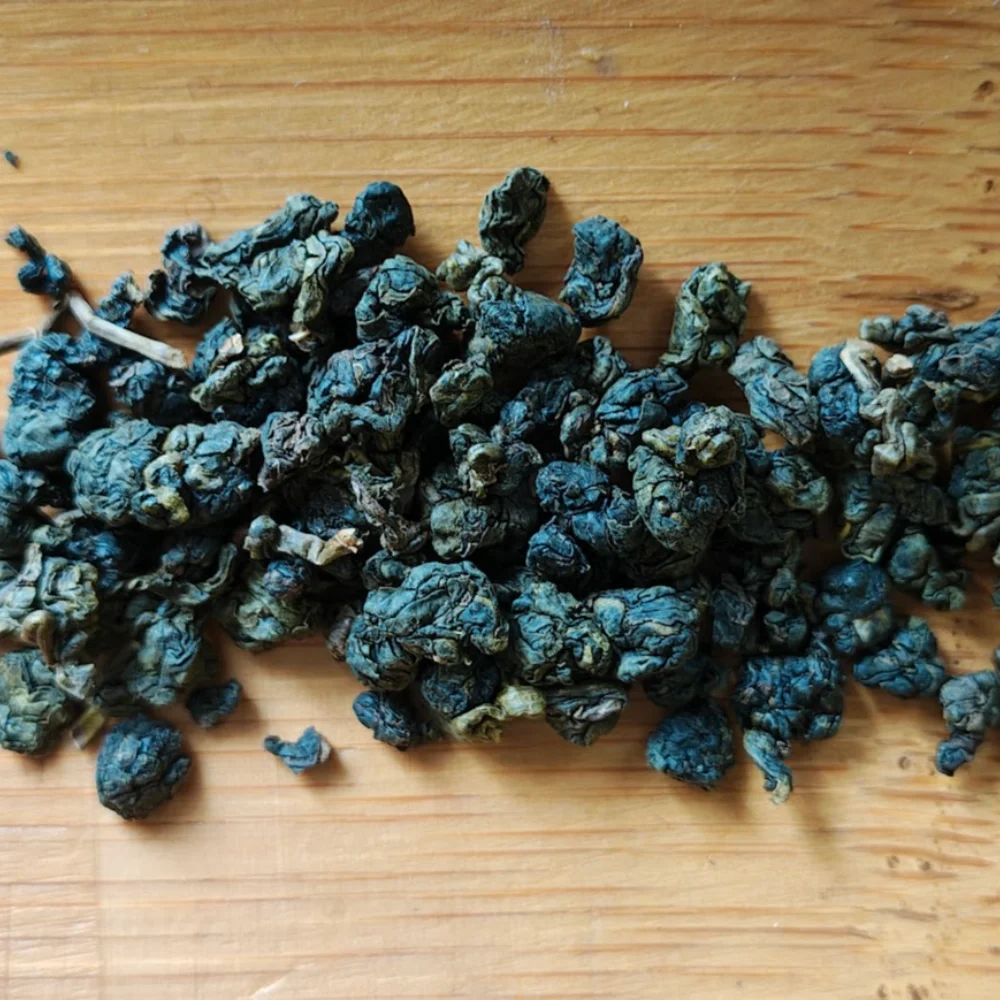 Grass Hut Oolong dried leaf